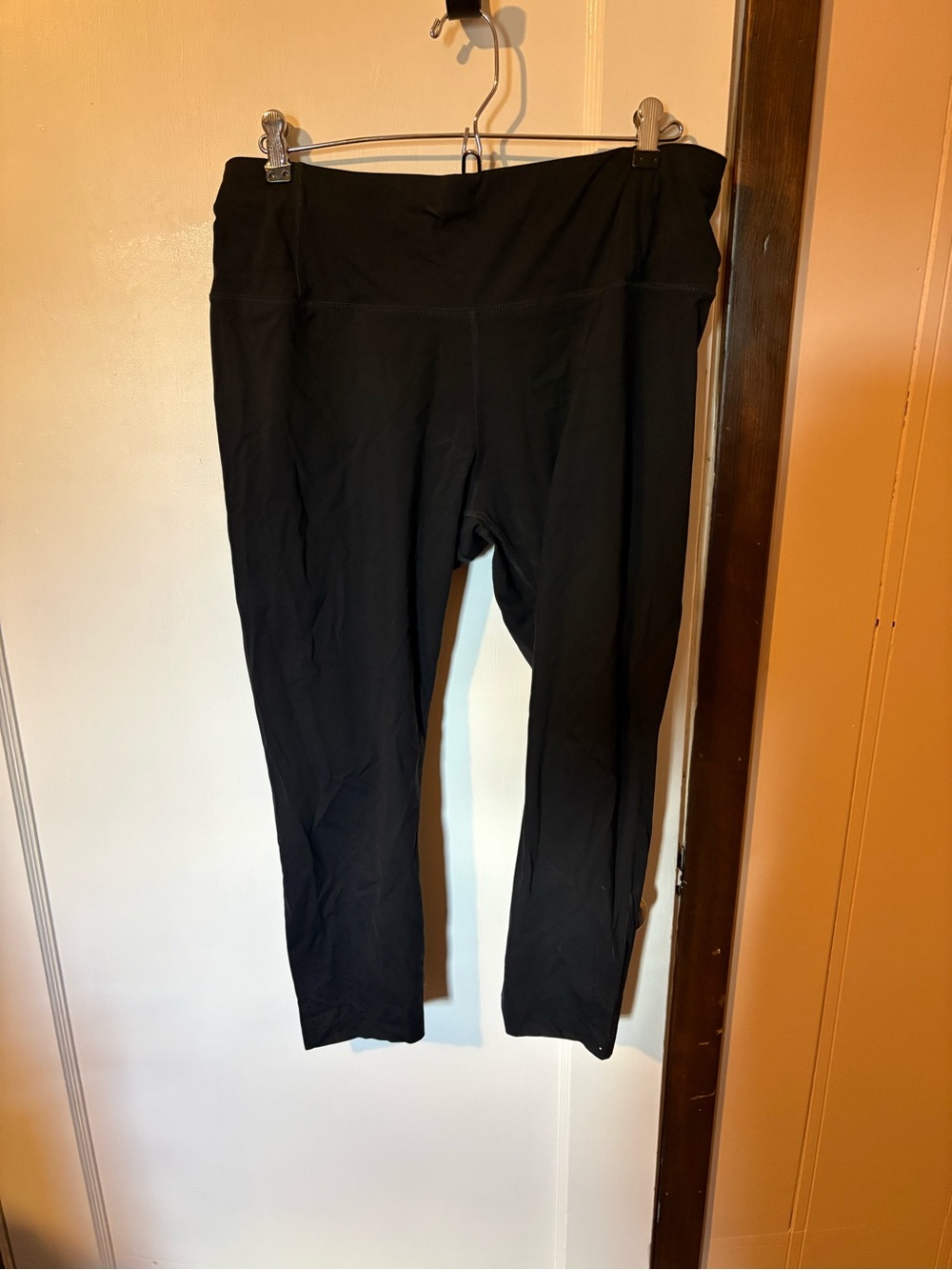 Black High-Waist Active Leggings